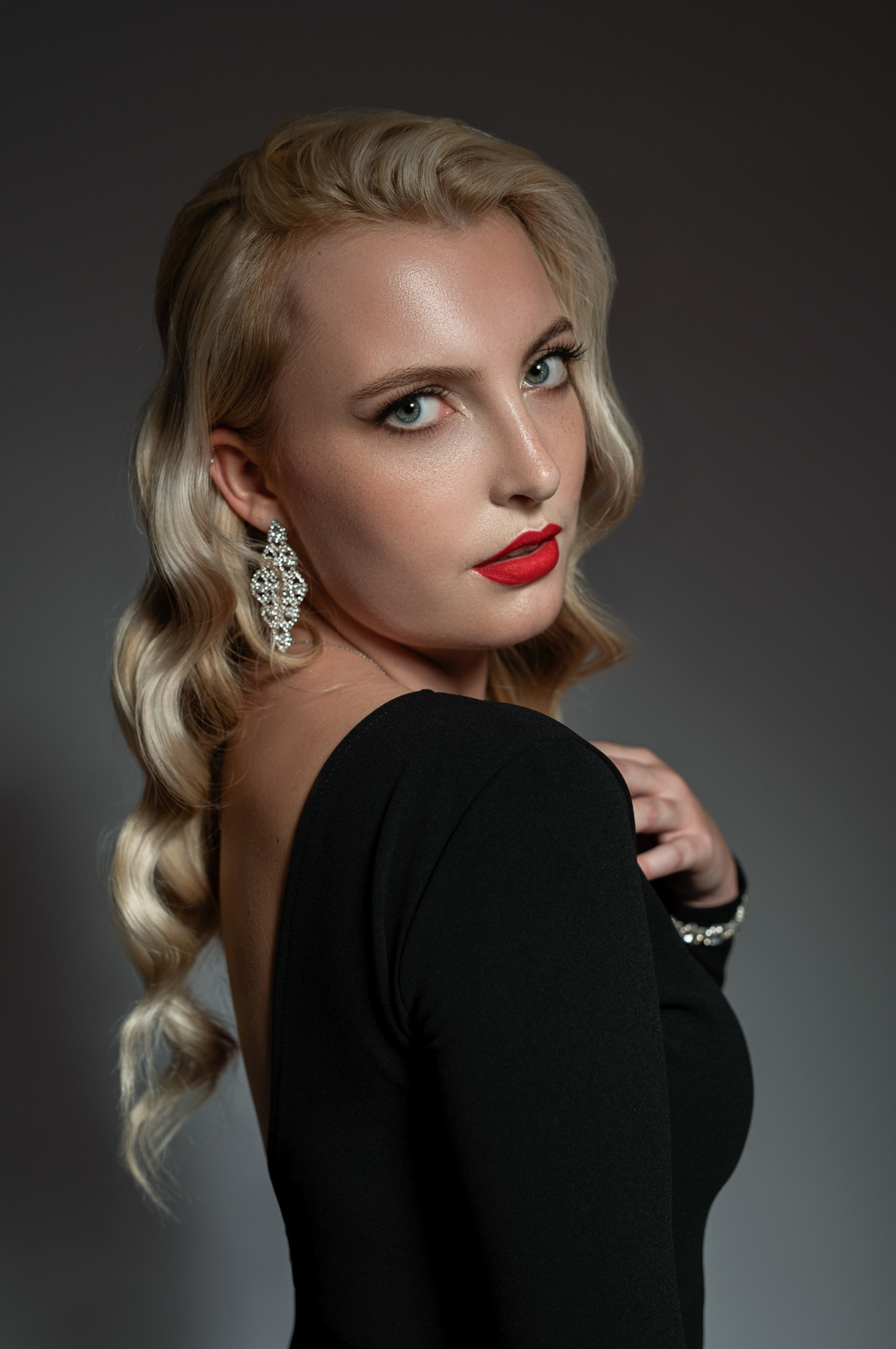 Aline <br>Foto: Nicolas Wanek<br>Makeup: Judy R. Makeup