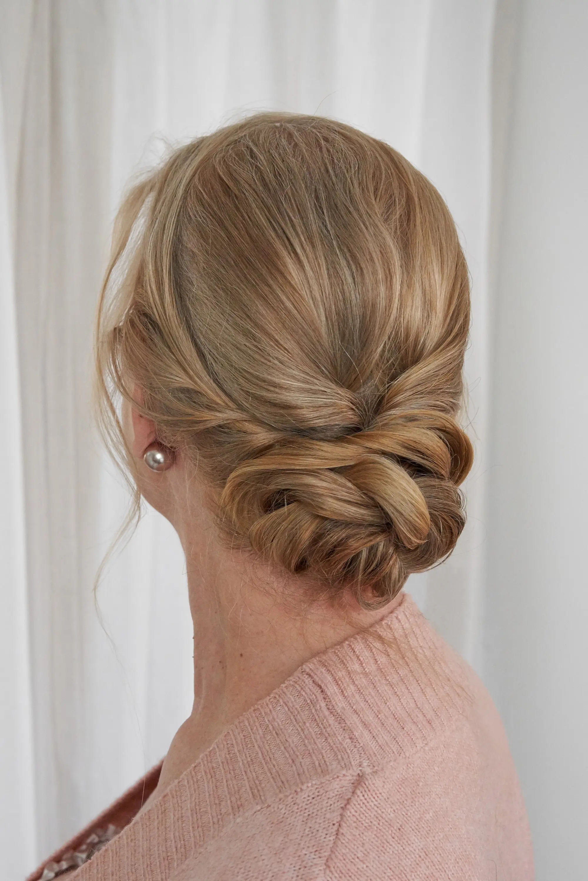 Dana <br>Brautstyling: Judy R. Makeup