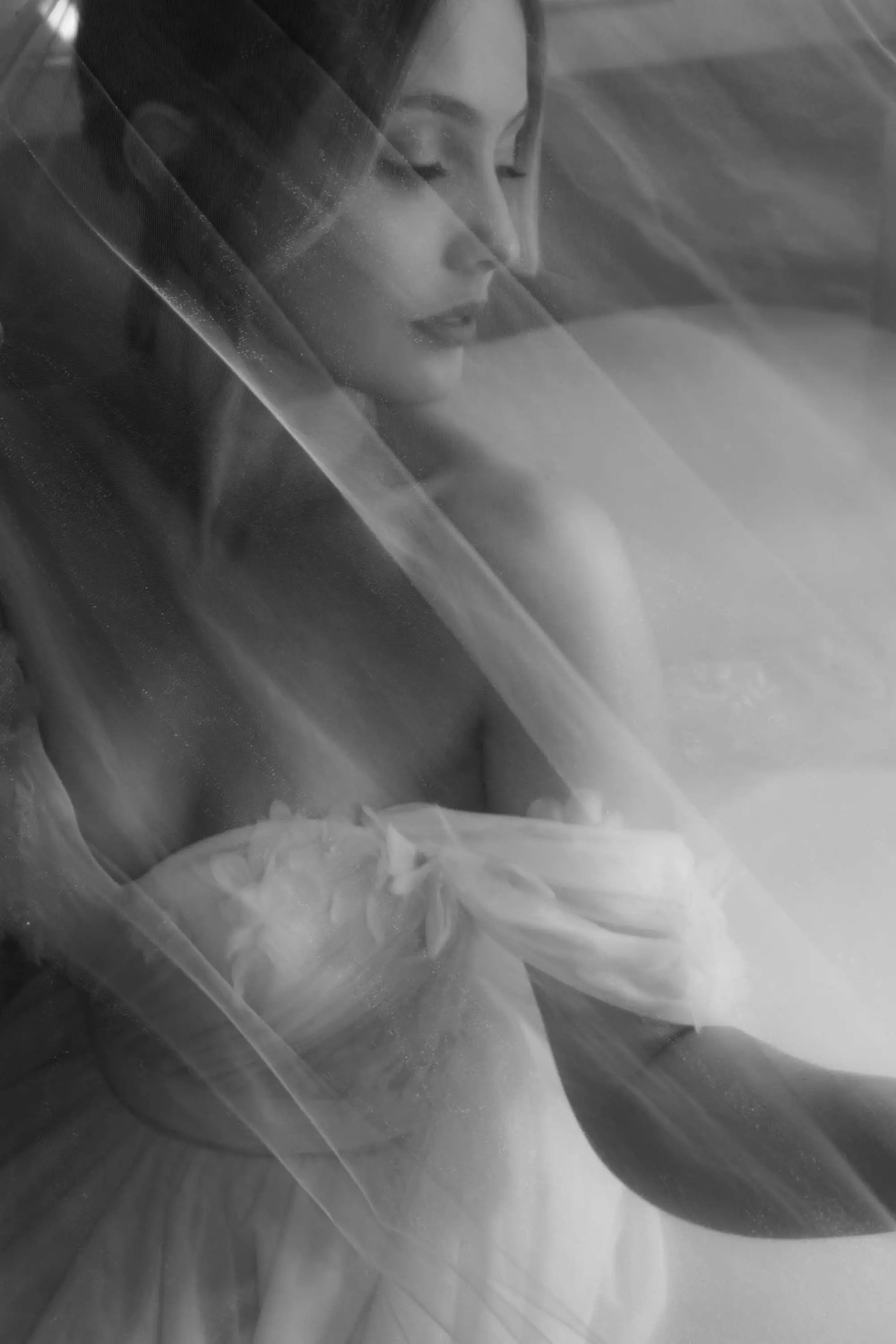 Hanna <br>Foto: vild details<br>Kleid: Studio Bötel<br>Organisation: Be Unique Workshop<br>Brautstyling: Judy R. Makeup