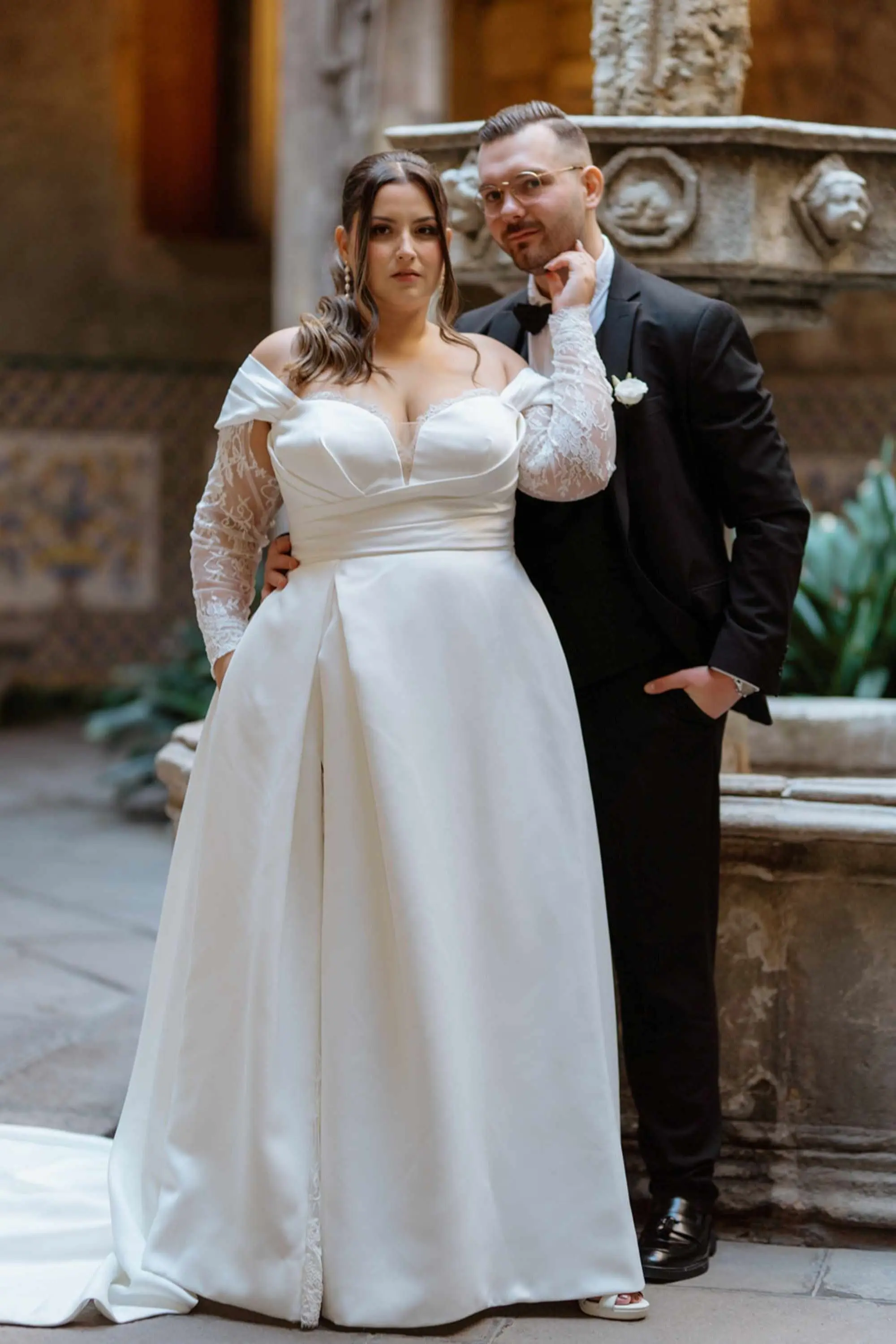 Lisa (@curvymodelcouple)<br>Foto: studio cari<br>Kleid: Orchideen Brautmoden & Zauberkleid<br>Schmuck: glanzfang Schmuck Design<br>Brautstyling: Judy R. Makeup