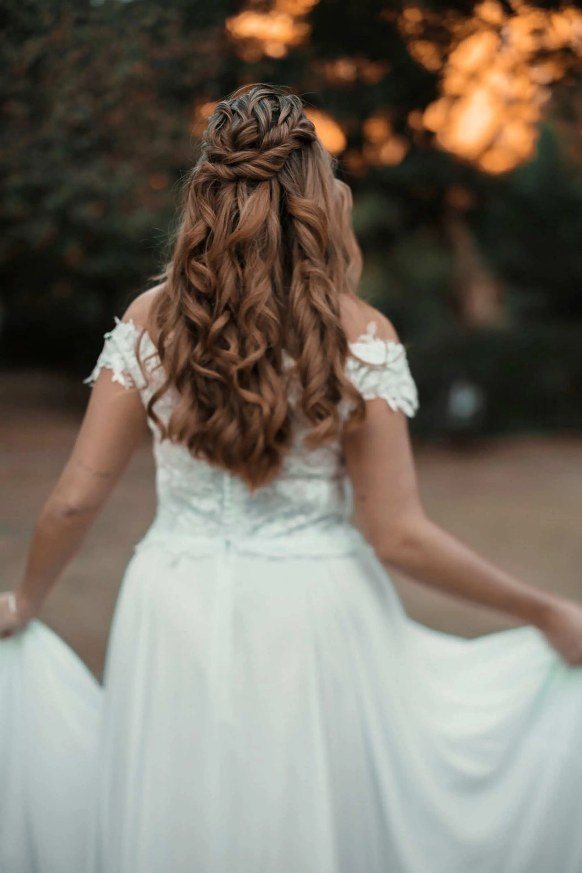 Luisa (@norisa.couple)<br>Foto: janineundsebastian<br>Kleid: Orchideen Brautmoden & Zauberkleid<br>Schmuck: glanzfang Schmuck Design<br>Brautstyling: Judy R. Makeup
