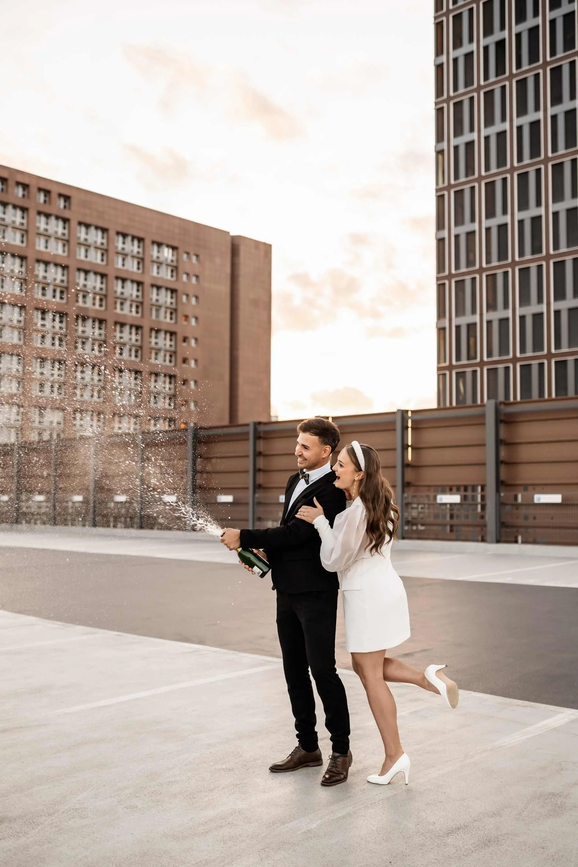 Celine <br>Foto: kleinstadtfotografie & capturedbycari<br>Kleid: Le Rina via weddingmanufaktur<br>Floristik: margeritas floristik<br>Brautstyling: Judy R. Makeup