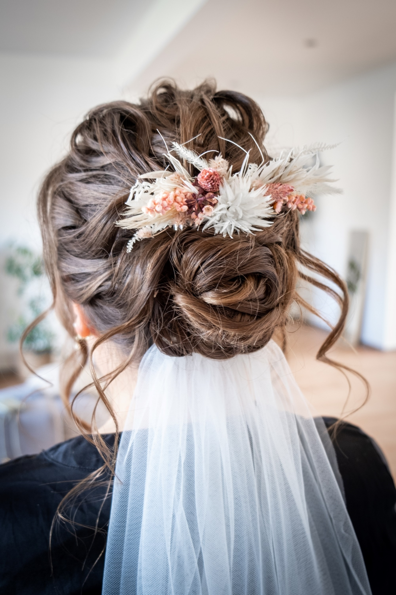 Franzi <br>Foto: malalivet<br>Brautstyling: Judy R. Makeup