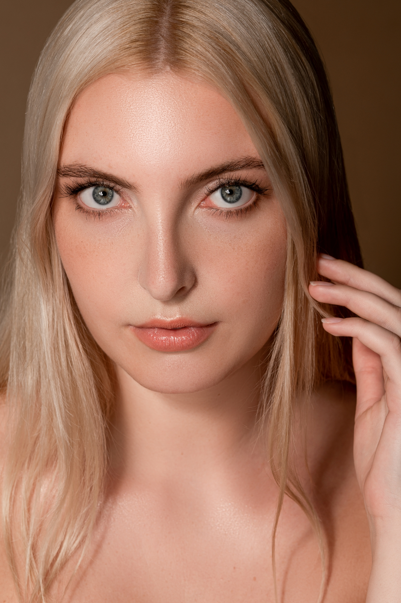 Aline <br>Foto: Nicolas Wanek<br>Makeup: Judy R. Makeup